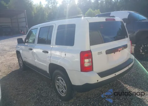 2017 Jeep Patriot Sport Fwd z USA, uszkodzony, nr VIN 1C4NJPBA7HD207233